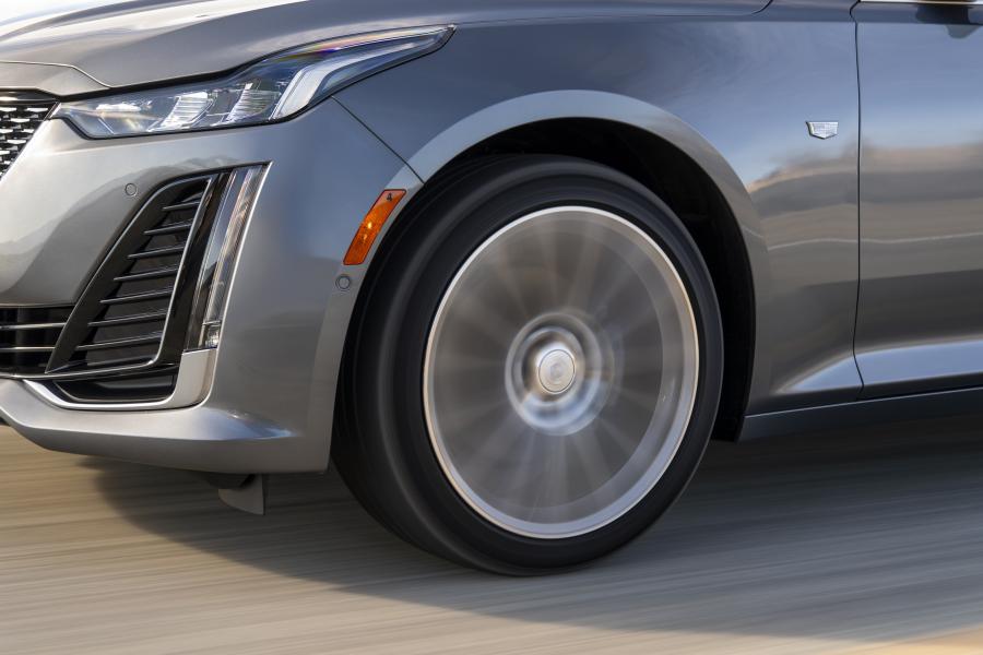Детали экстерьера Cadillac CT5 Premium Luxury 2019 года  (фото 13 из 16)